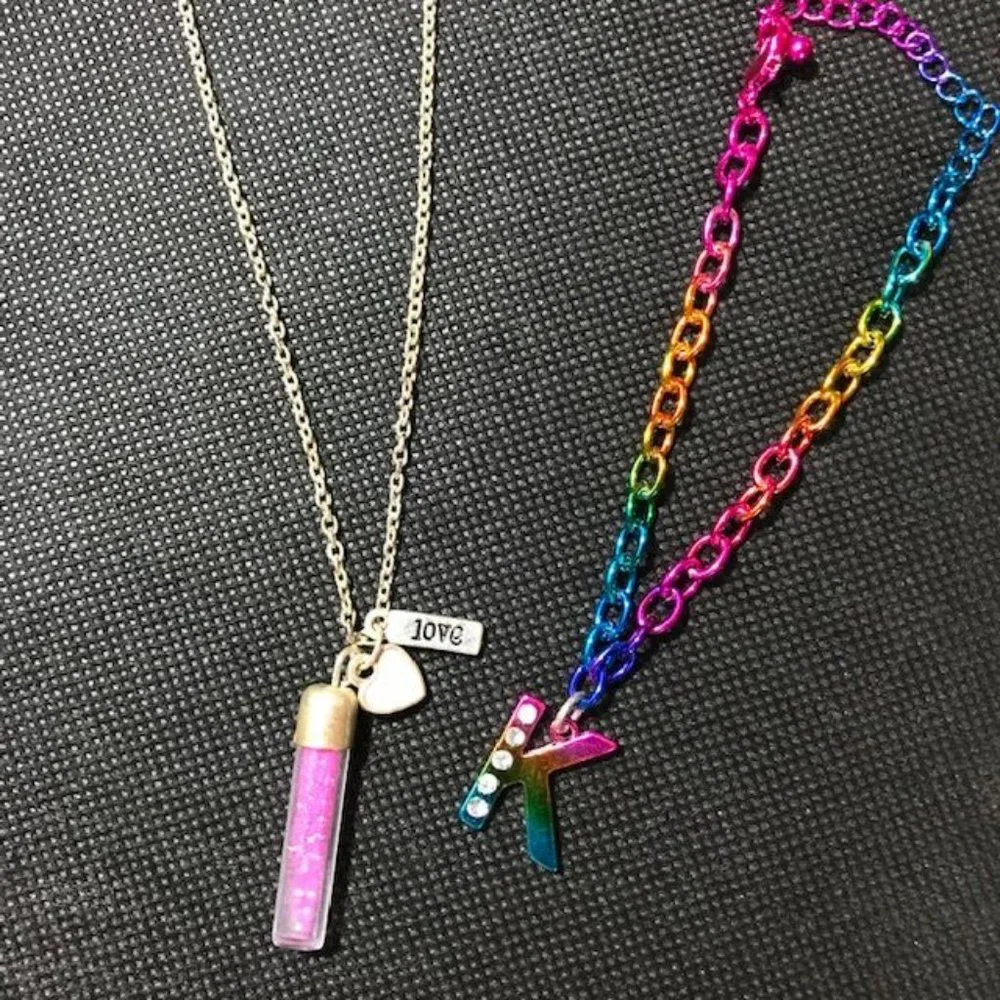Justice Love Pink Sparkle Sand Cylinder & Rhinestone Rainbow K Bracelet Set